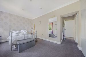 Photo 34- click for photo gallery